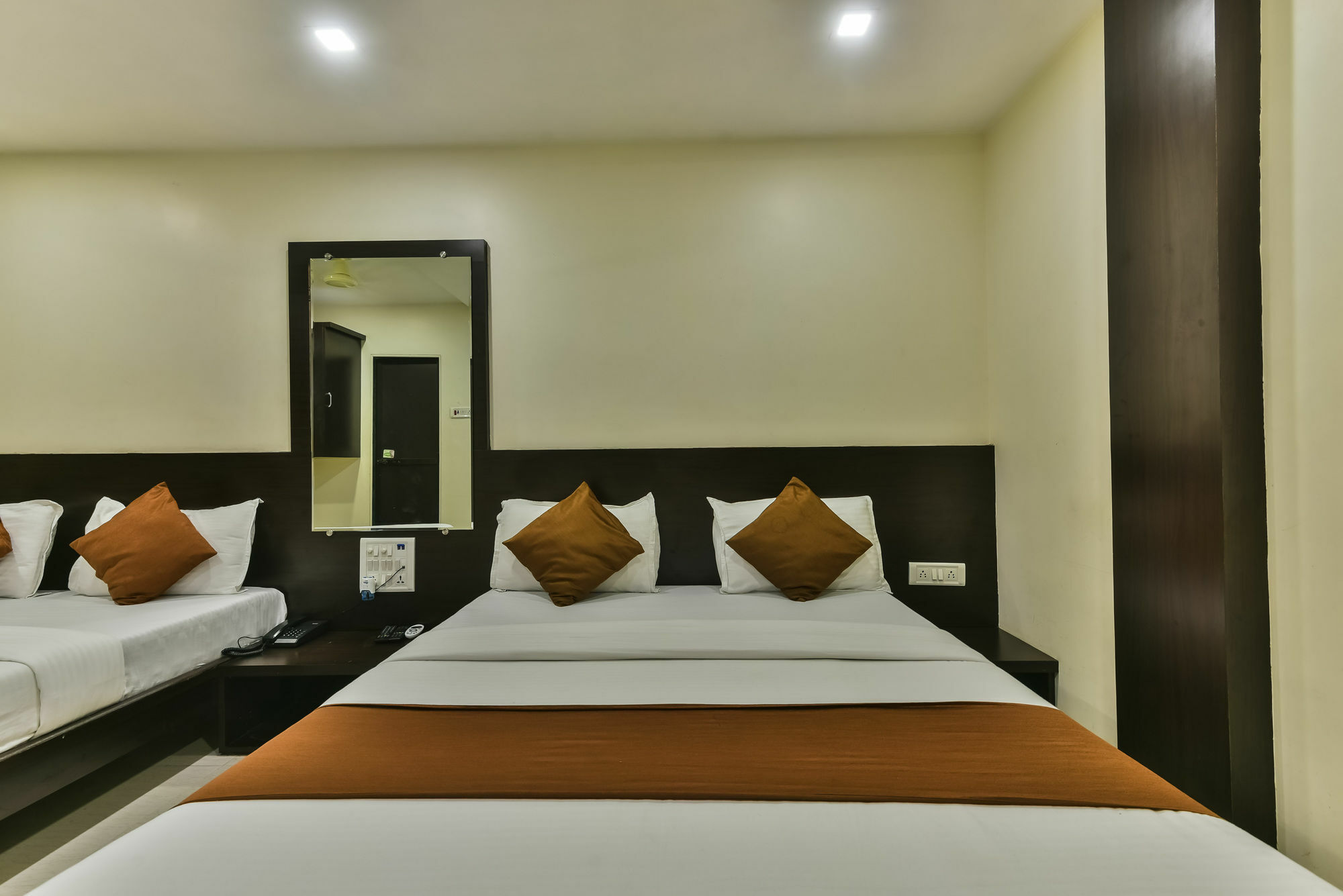 Hotel Guestinn Residency مومباي المظهر الخارجي الصورة